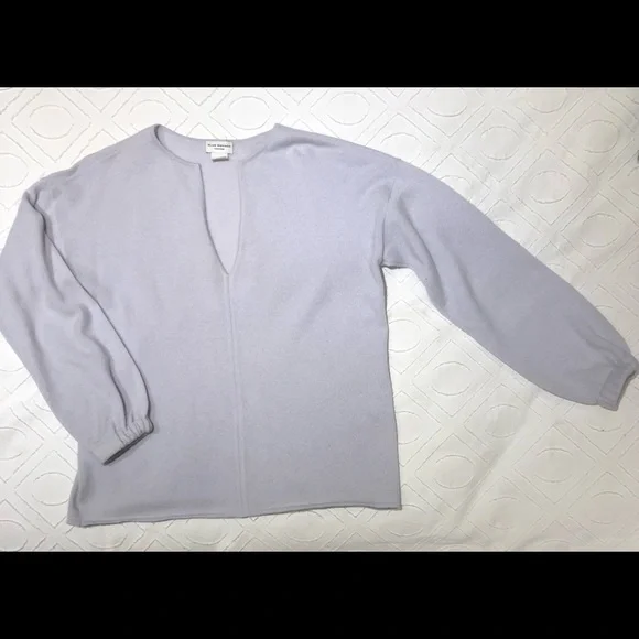 Club Monaco 100% Cashmere Sweater - Picture 2 of 6